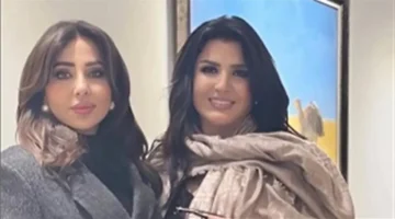 منى الشاذلي تنفي وجود ابنة لها بعد تداول صورة مزيفة تجمعها برابعة الزيات 1